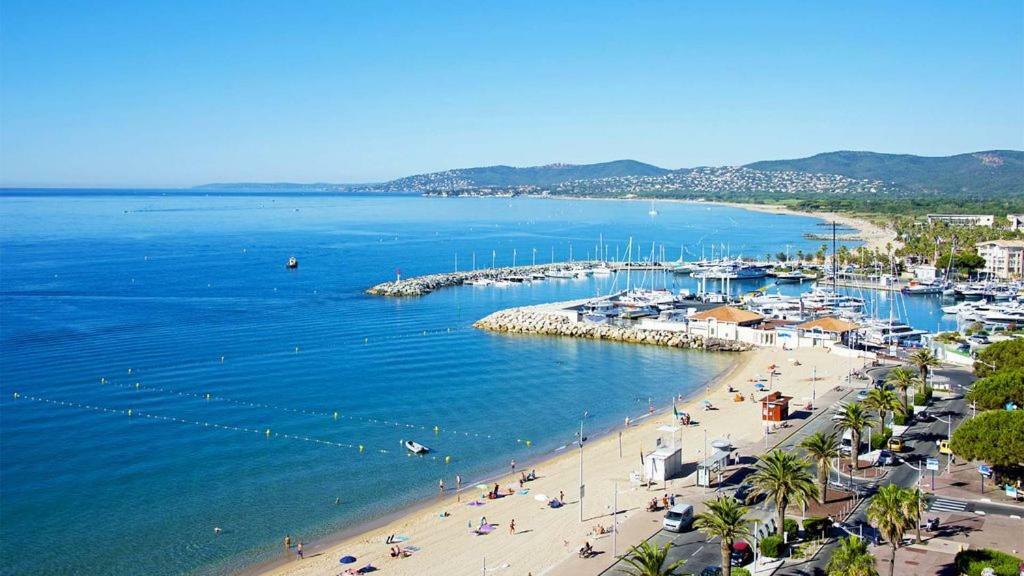Au Coeur De Port Frejus - T2 30 M² - Tout A Pied Luaran gambar